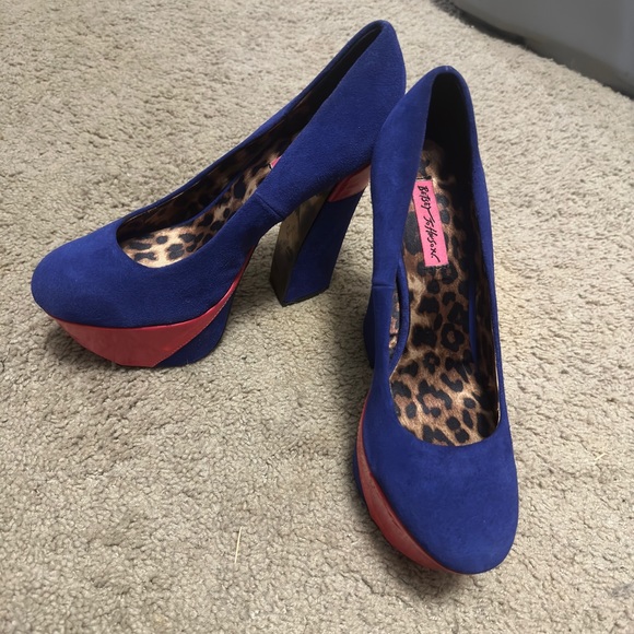 Betsy Johnson Block Color Heels - Picture 3 of 9